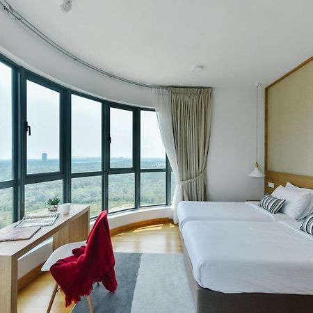 Teega Suites By Subhome Nusajaya  Exterior foto