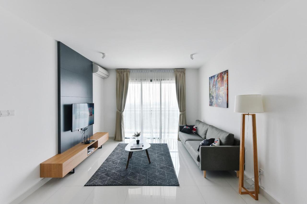 Teega Suites By Subhome Nusajaya  Exterior foto