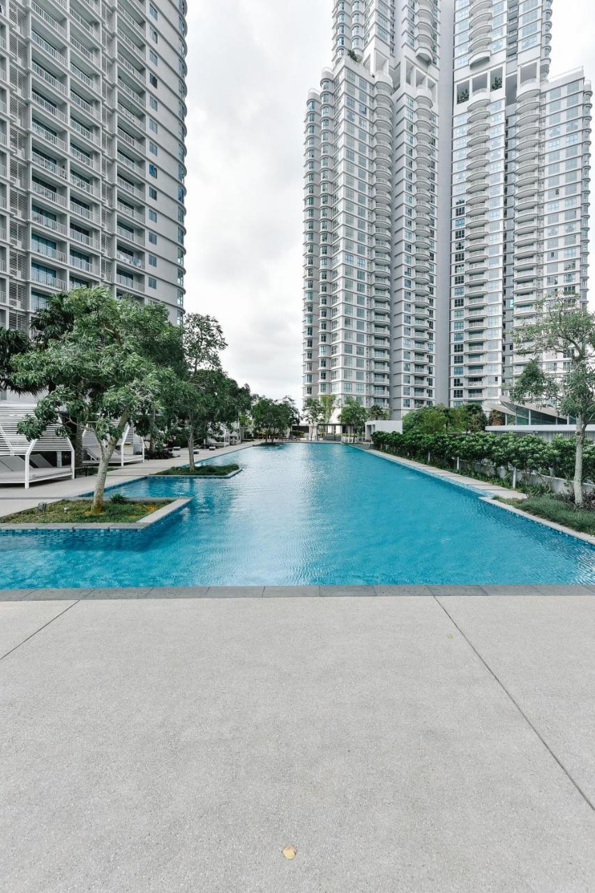 Teega Suites By Subhome Nusajaya  Exterior foto